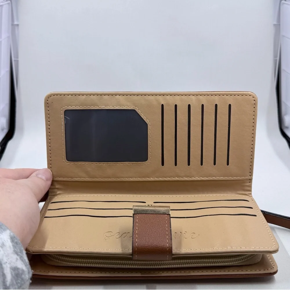 Brown Leather Key Holder with Perforated Design - Picture 3 of 5
